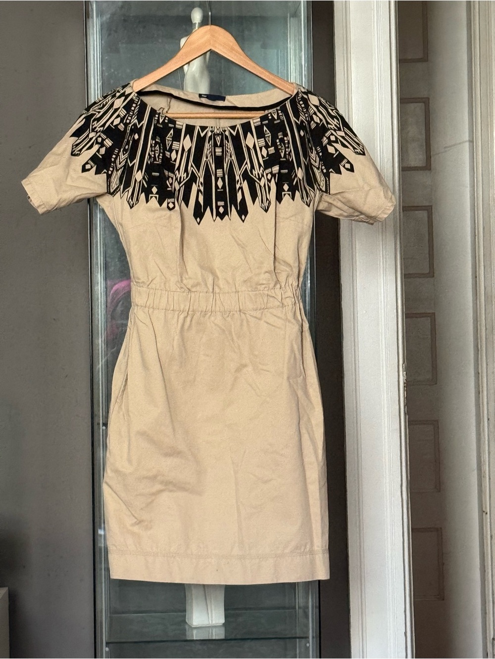 GAP Beige Dress with Black Geometric Yoke